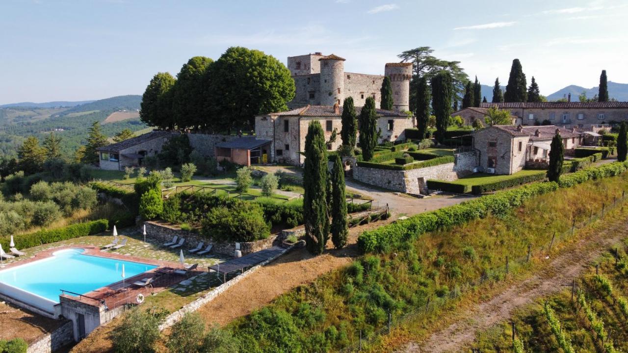 Гостевой дом Castello Di Meleto Гайоле-ин-Кьянти Экстерьер фото