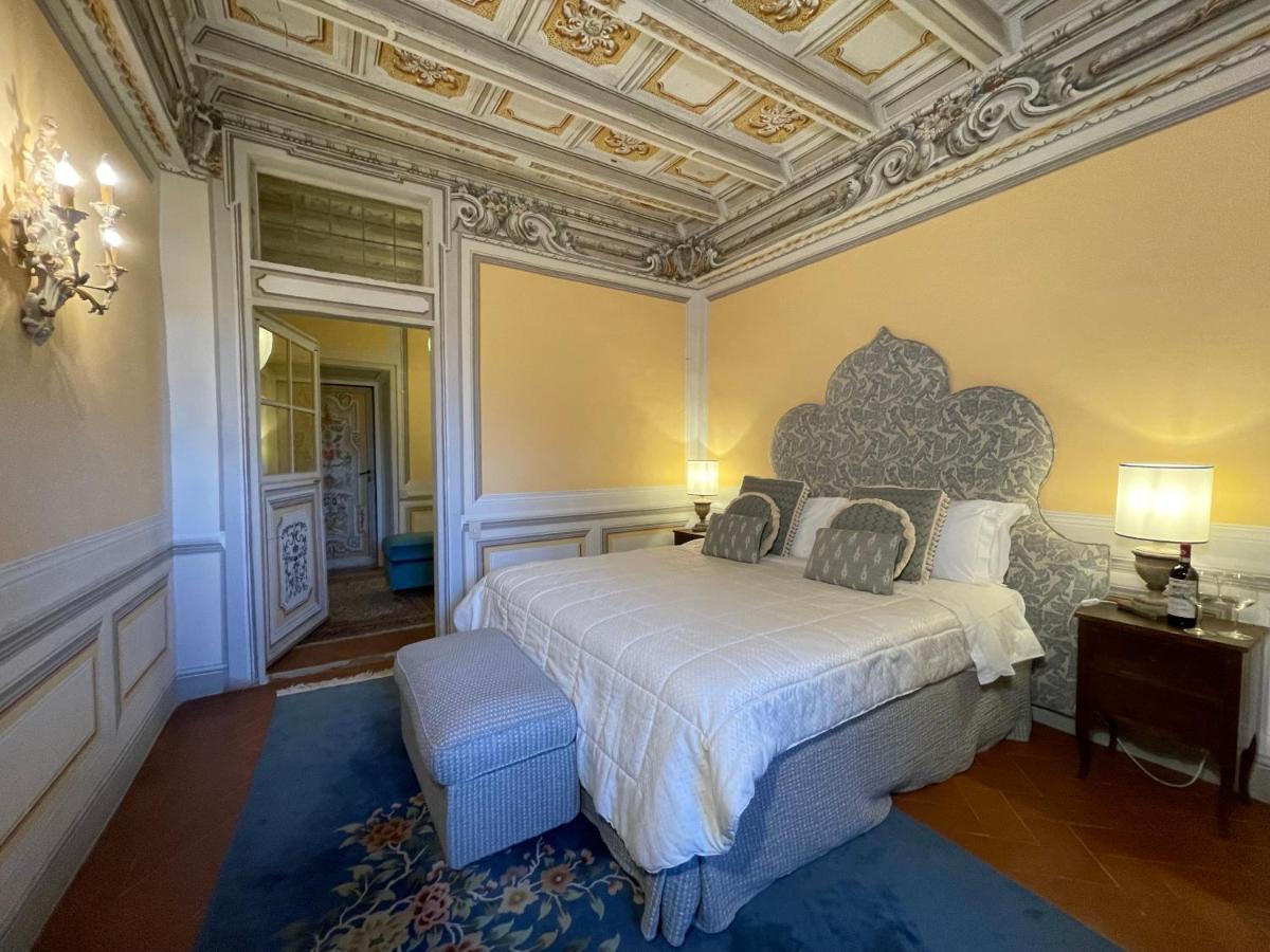 Гостевой дом Castello Di Meleto Гайоле-ин-Кьянти Экстерьер фото